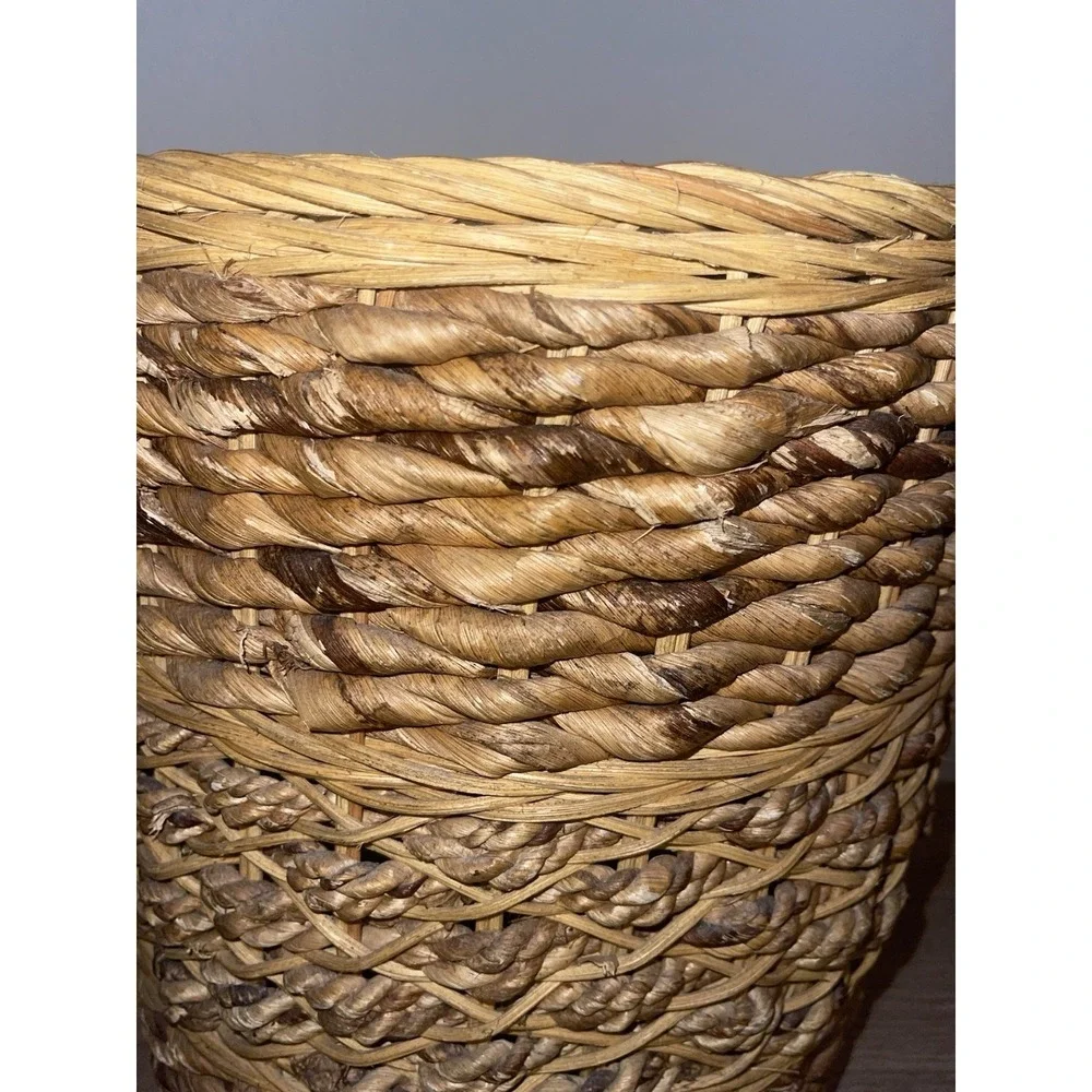 Vintage Hand Woven Wicker Seagrass‎ Waste Basket Trash Can